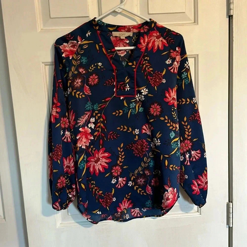 Loft top size XS like new!